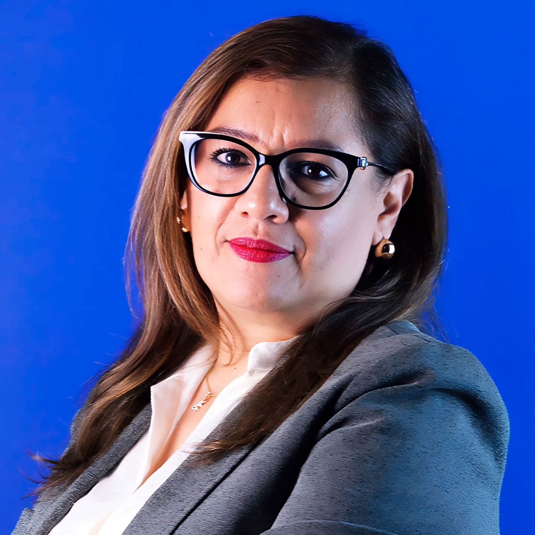 Agente de seguros. Adriana Garcia.